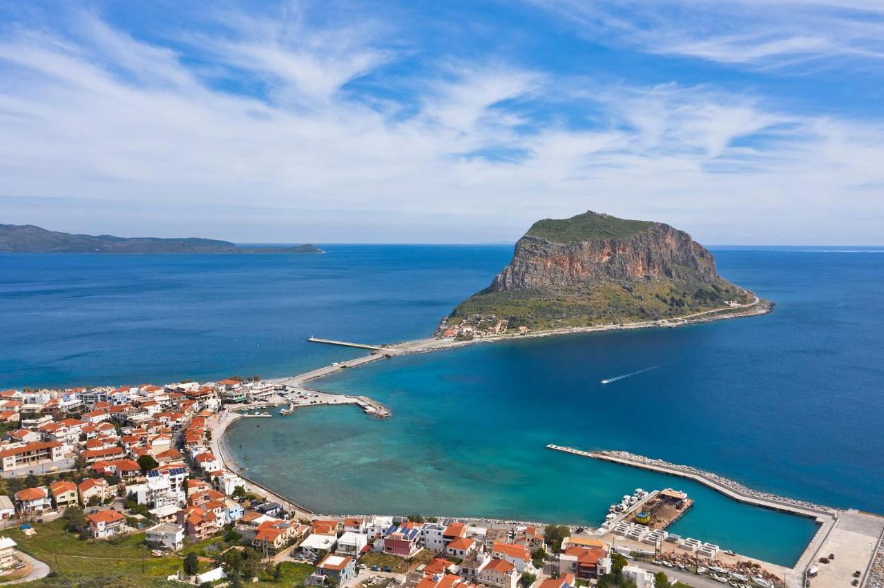 Mare E Pietra Villa Monemvasía Eksteriør bilde