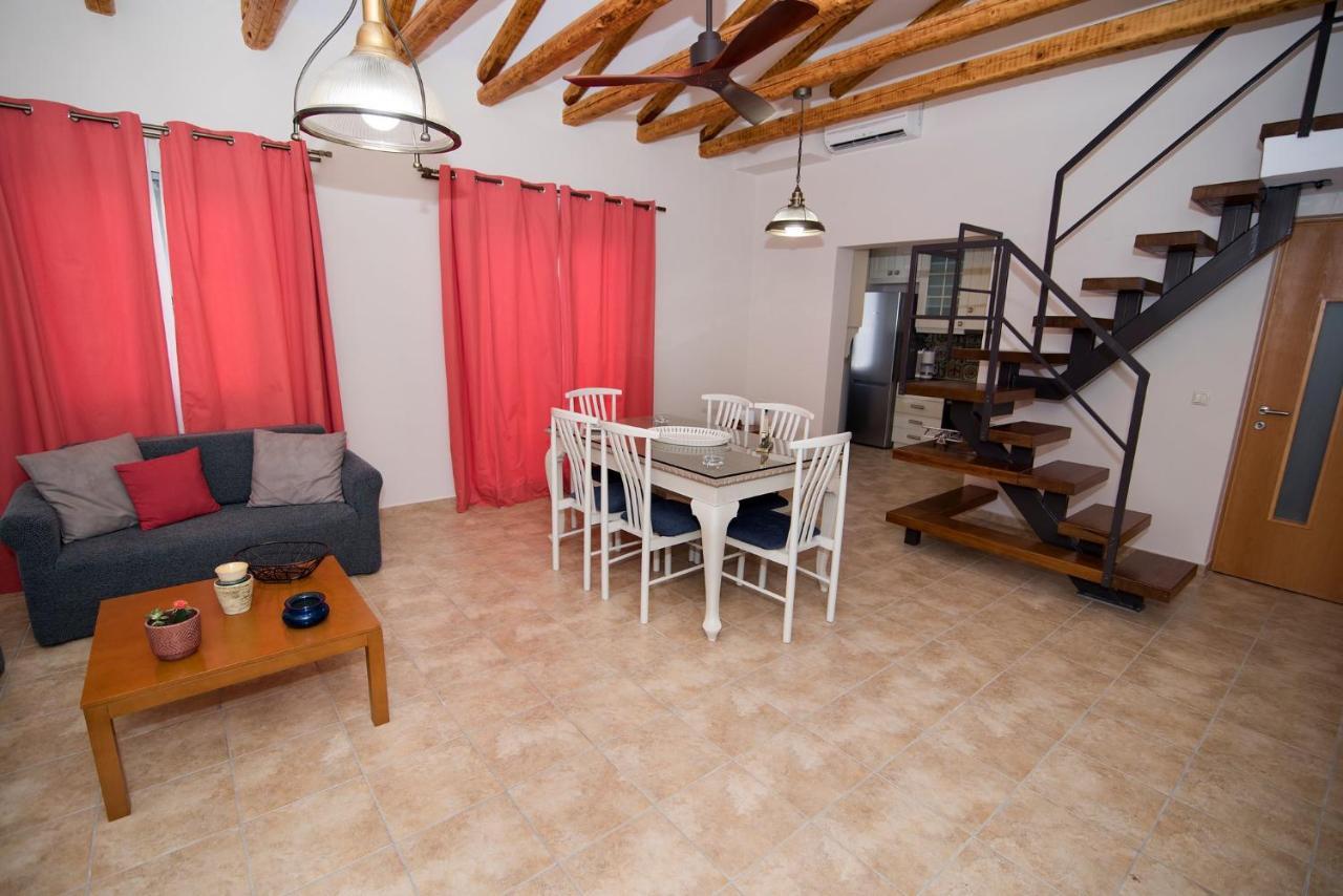Mare E Pietra Villa Monemvasía Eksteriør bilde